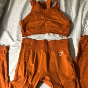 Gym shark seemless top sports bra and legging set